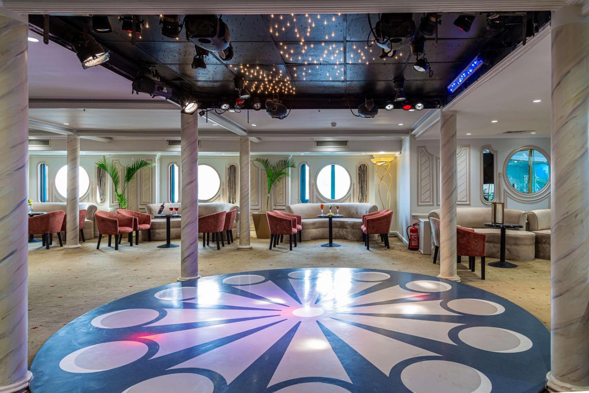Sonesta Moon Goddess Cruise - From Aswan To Luxor - 03 & 07 Nights Every Friday Hotel Exterior photo