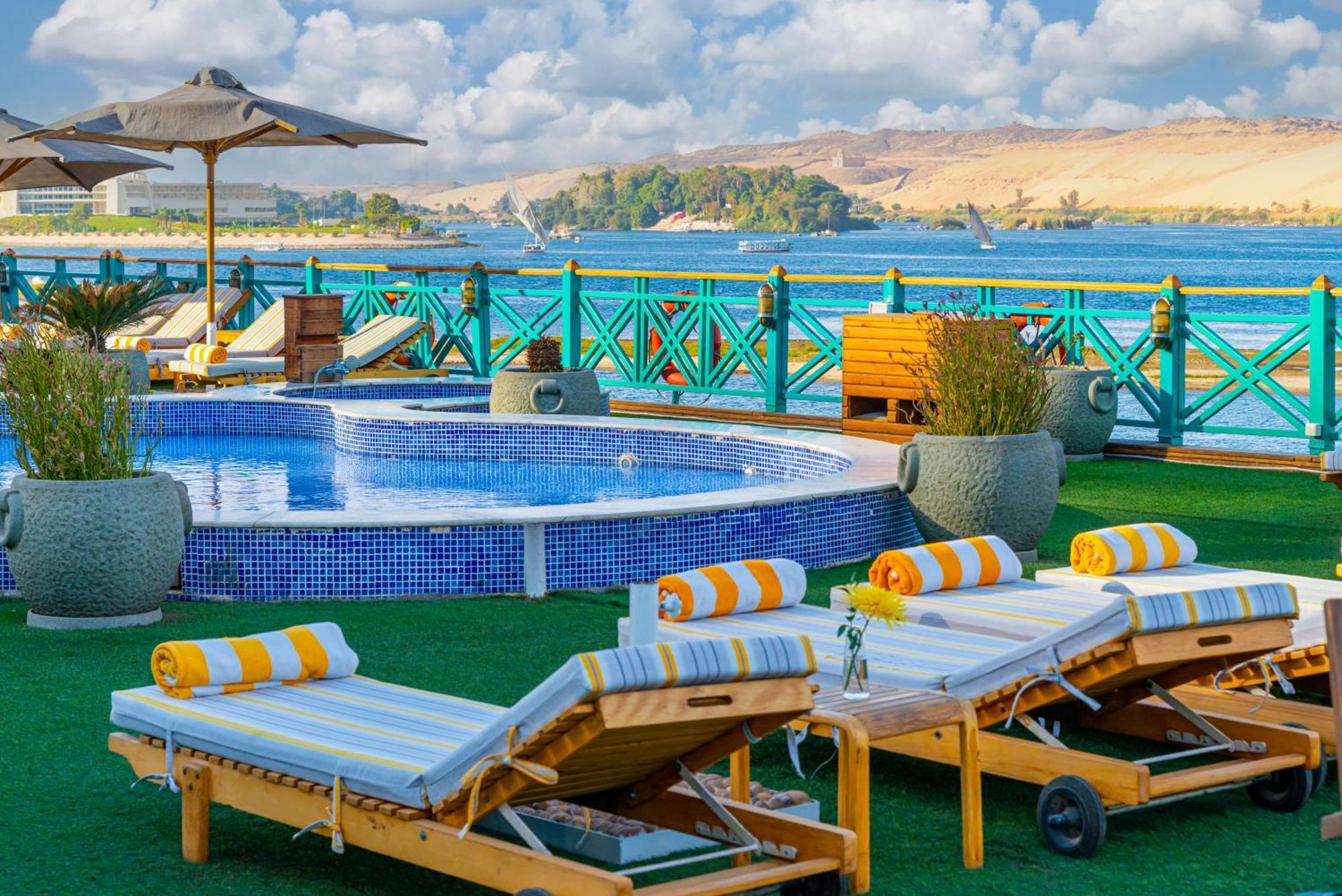 Sonesta Moon Goddess Cruise - From Aswan To Luxor - 03 & 07 Nights Every Friday Hotel Exterior photo