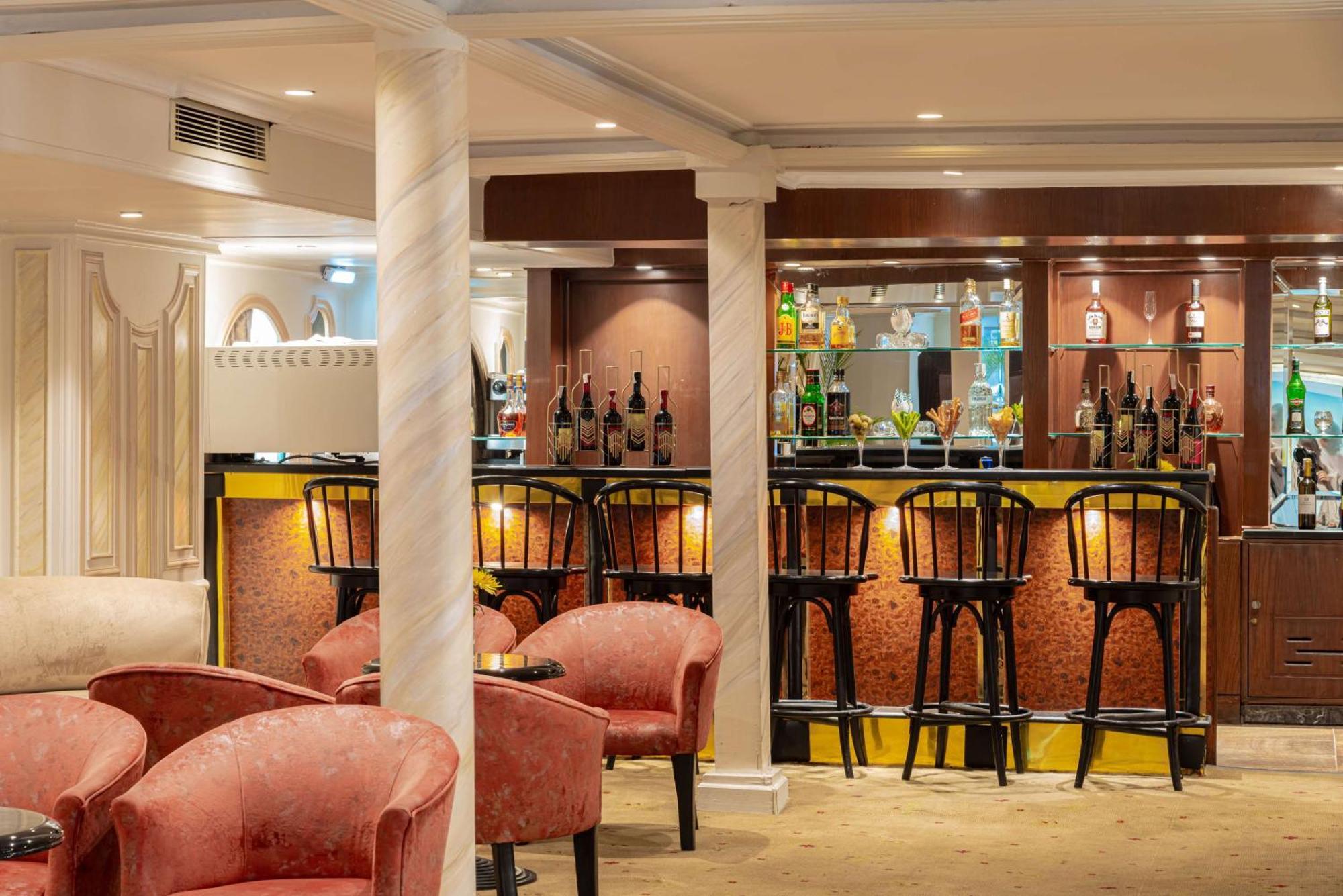 Sonesta Moon Goddess Cruise - From Aswan To Luxor - 03 & 07 Nights Every Friday Hotel Exterior photo