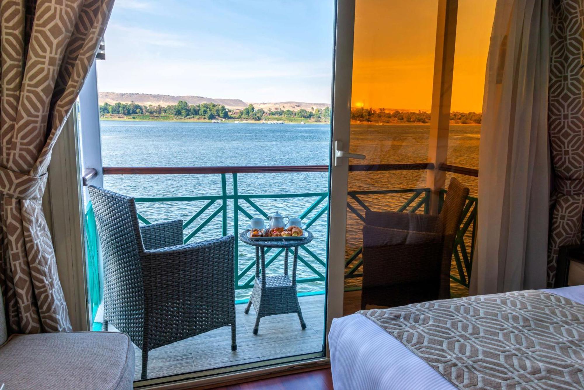 Sonesta Moon Goddess Cruise - From Aswan To Luxor - 03 & 07 Nights Every Friday Hotel Exterior photo